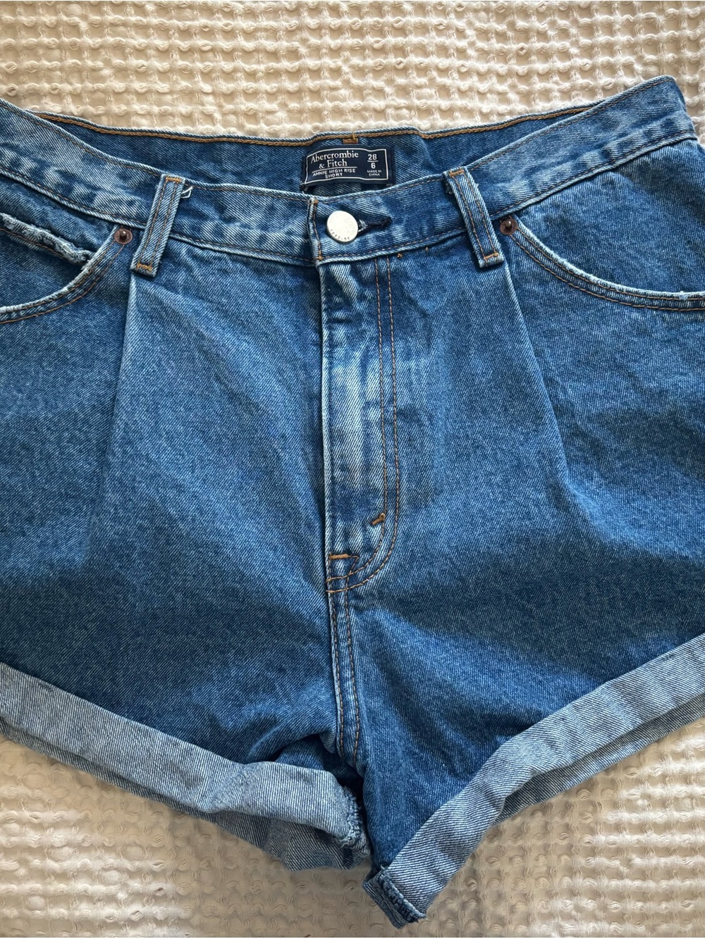 Abercrombie & Fitch Medium Blue Rolled-Hem Denim Shorts - Picture 1 of 3